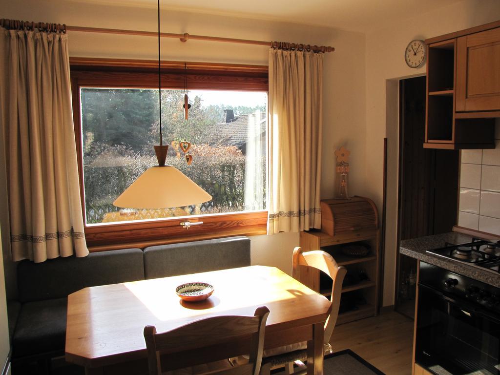 Ferienhaus Edersee Vöhl エクステリア 写真