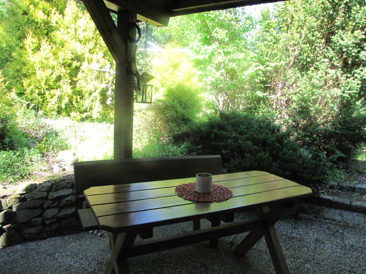 Ferienhaus Edersee Vöhl エクステリア 写真